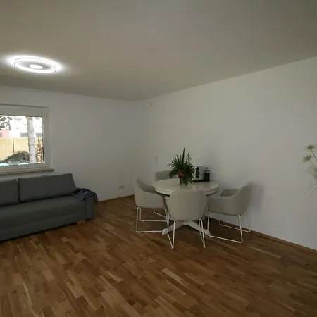 Diwani By Interhome Daire İnnsbruck